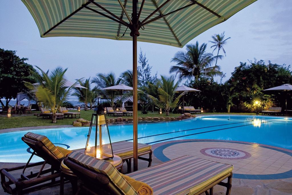 Hotel Afrochic Diani Ukunda Esterno foto