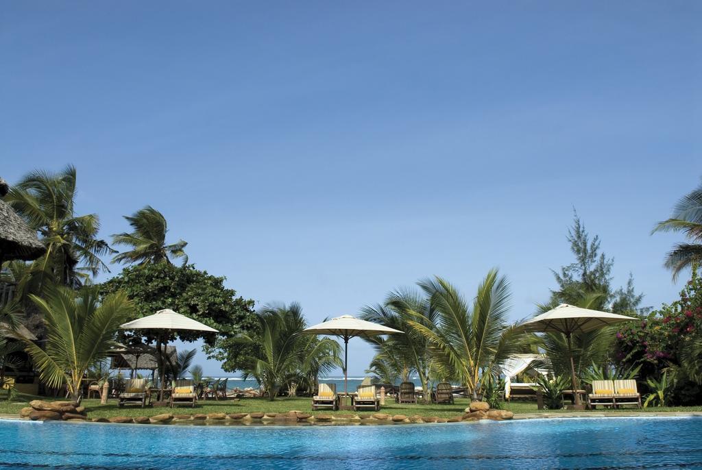 Hotel Afrochic Diani Ukunda Esterno foto