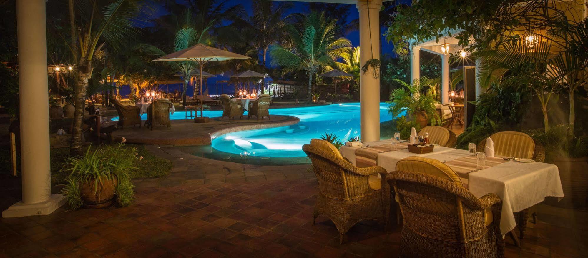 Hotel Afrochic Diani Ukunda Esterno foto